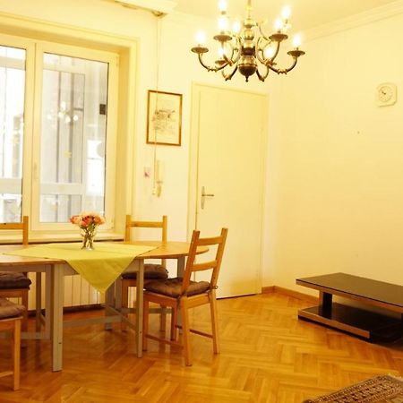 Green Land Apartment Belgrád Kültér fotó