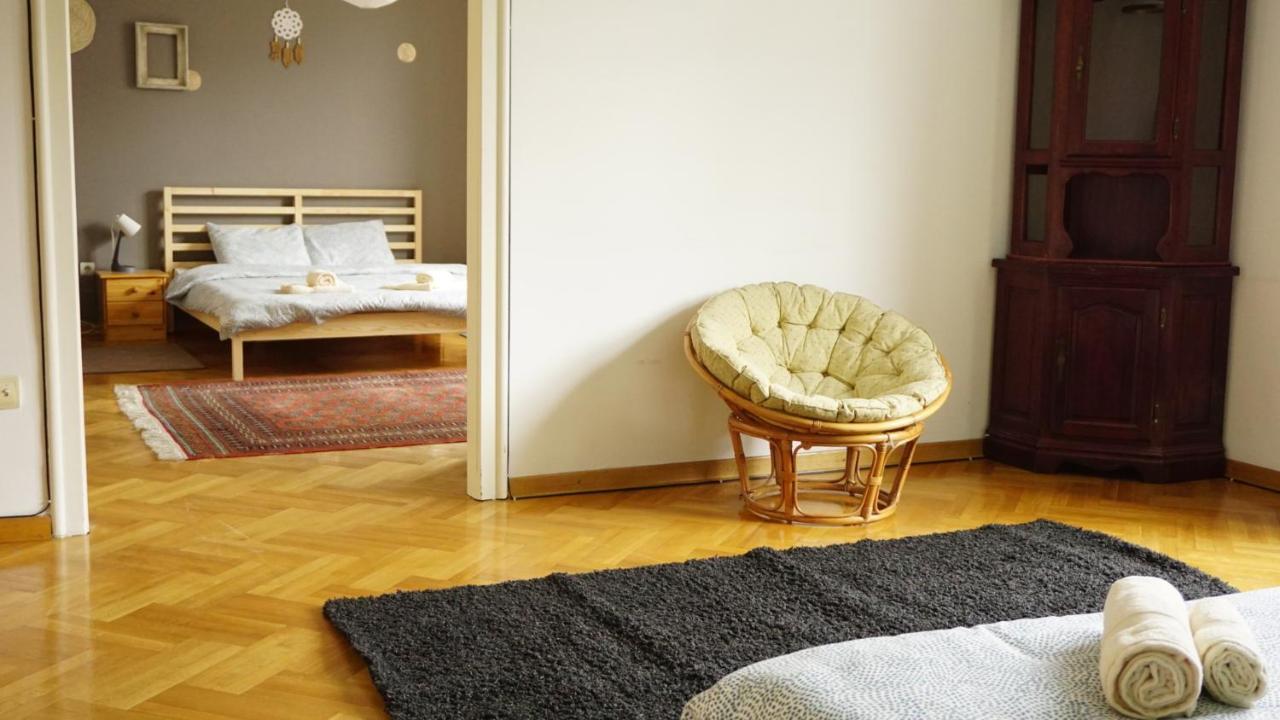 Green Land Apartment Belgrád Kültér fotó