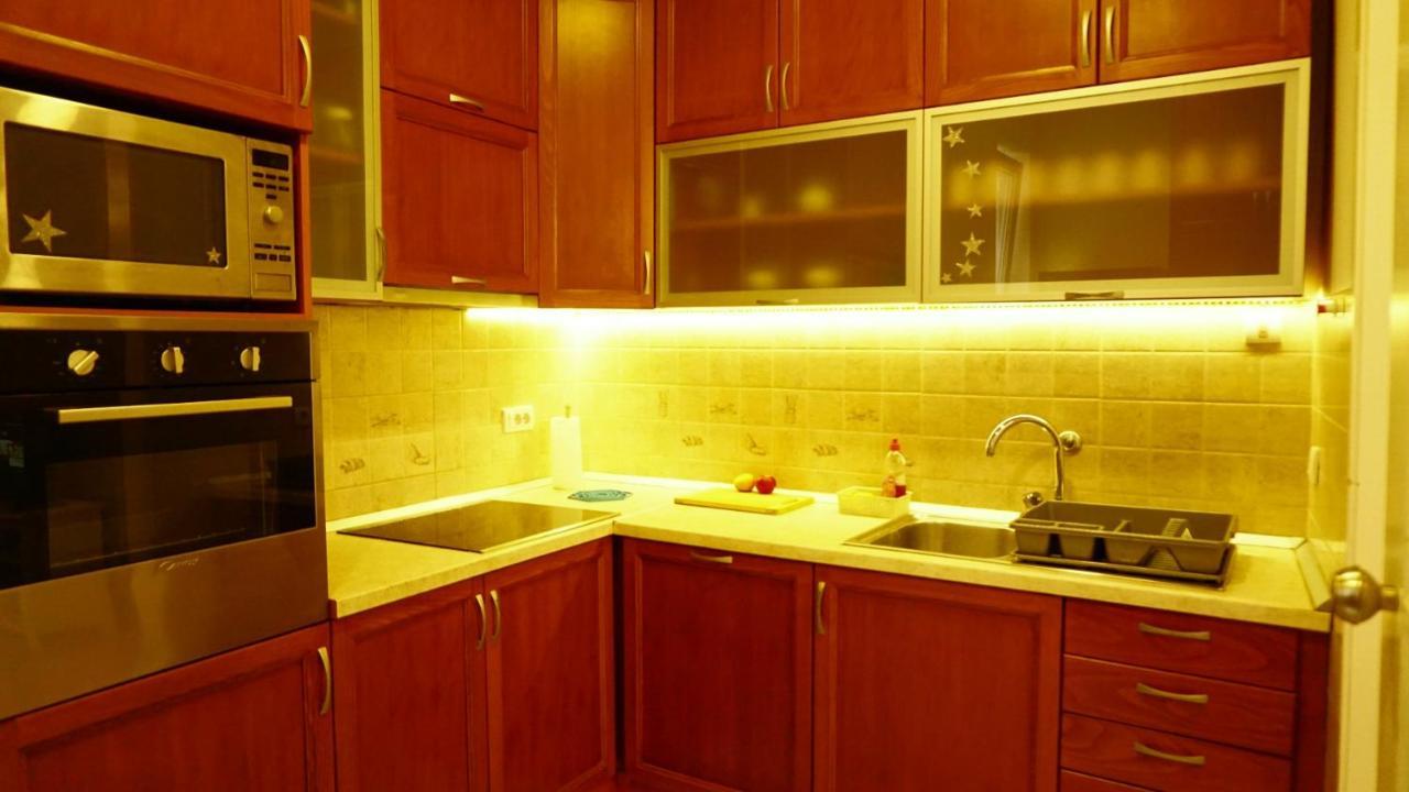 Green Land Apartment Belgrád Kültér fotó